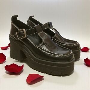 FREE PEOPLE MAYLA BLACK PATENT LEATHER PLATFORM MARY JANE SHOES/ Size 8.5